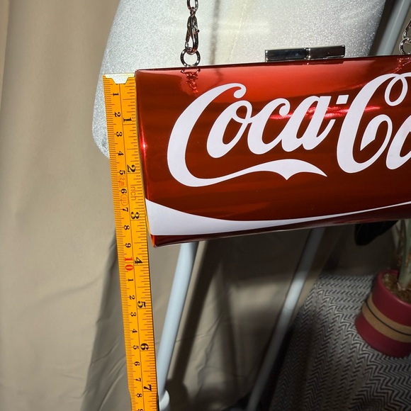 Coca-Cola Soda Can Crossbody Bag - Metallic Red Novelty Clutch - NWOT - Picture 5 of 14